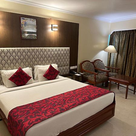 Hotel Annamalai International Пондичерри Экстерьер фото