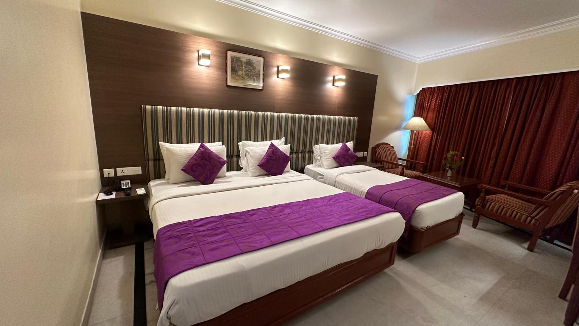 Hotel Annamalai International Пондичерри Экстерьер фото