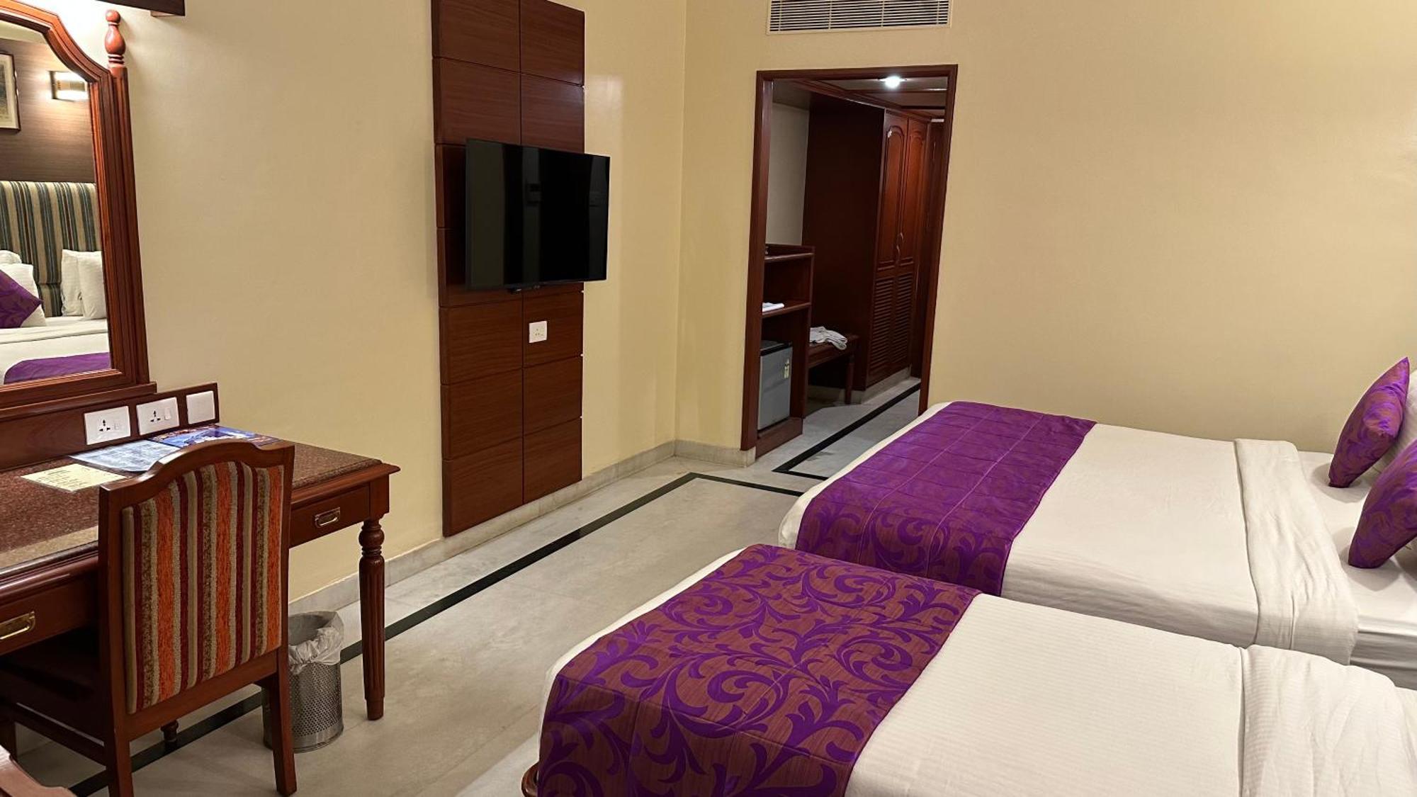 Hotel Annamalai International Пондичерри Экстерьер фото
