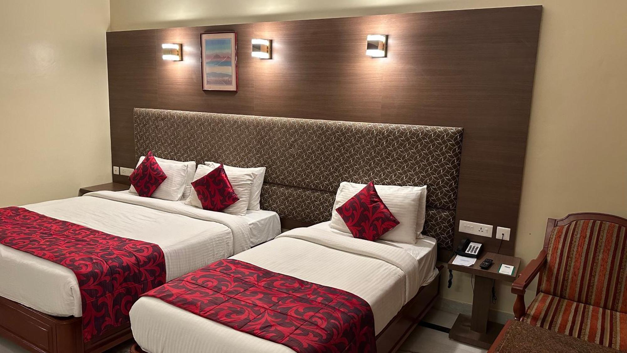 Hotel Annamalai International Пондичерри Экстерьер фото